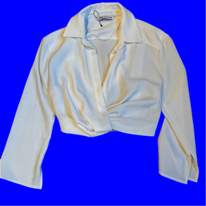 ZARA WHITE CROPPED STUNNING BLOUSE FLARE SLEEVE SIZE SMALL